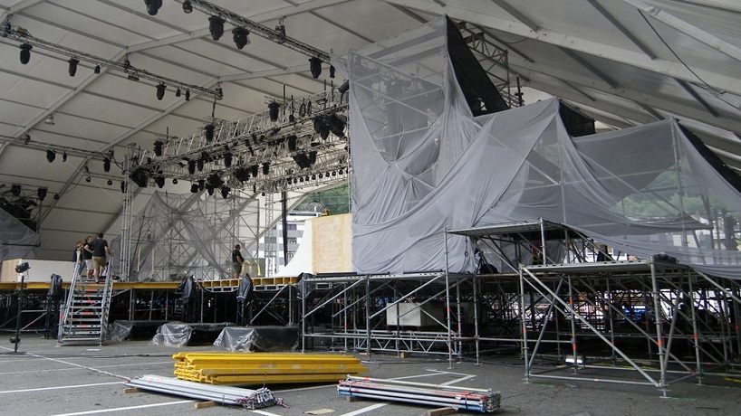 andamios de aluminio plegables eventos